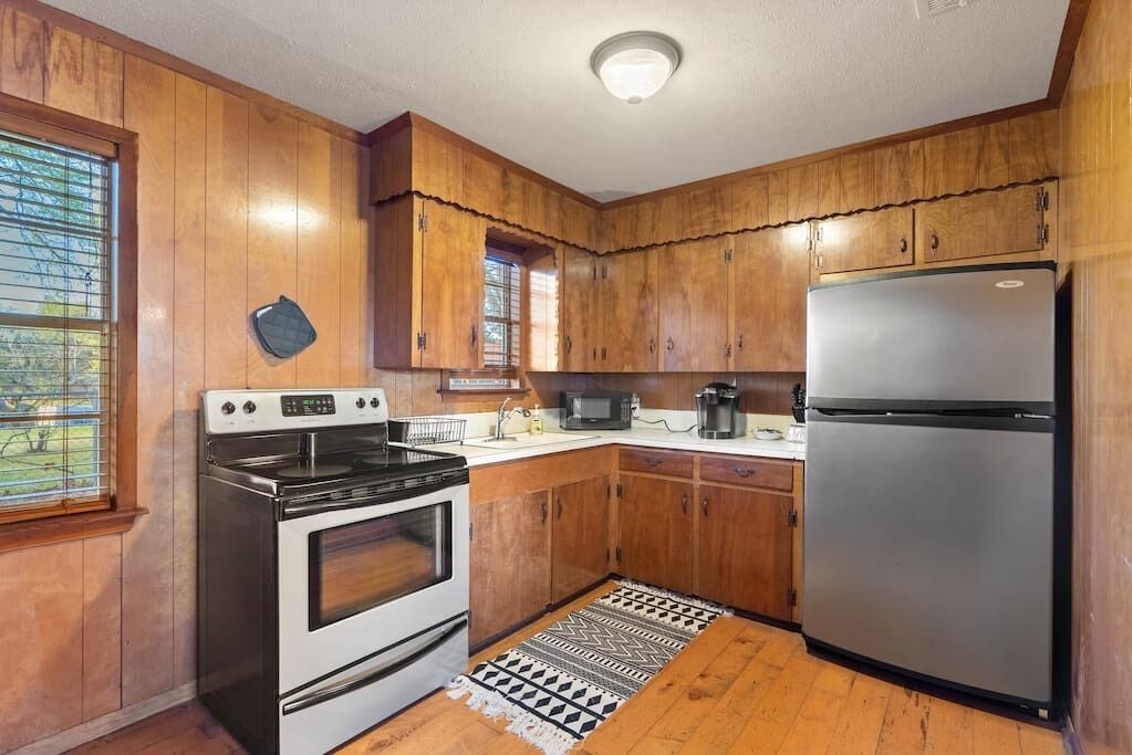 Photo of Kitchen in Gun Barrel City