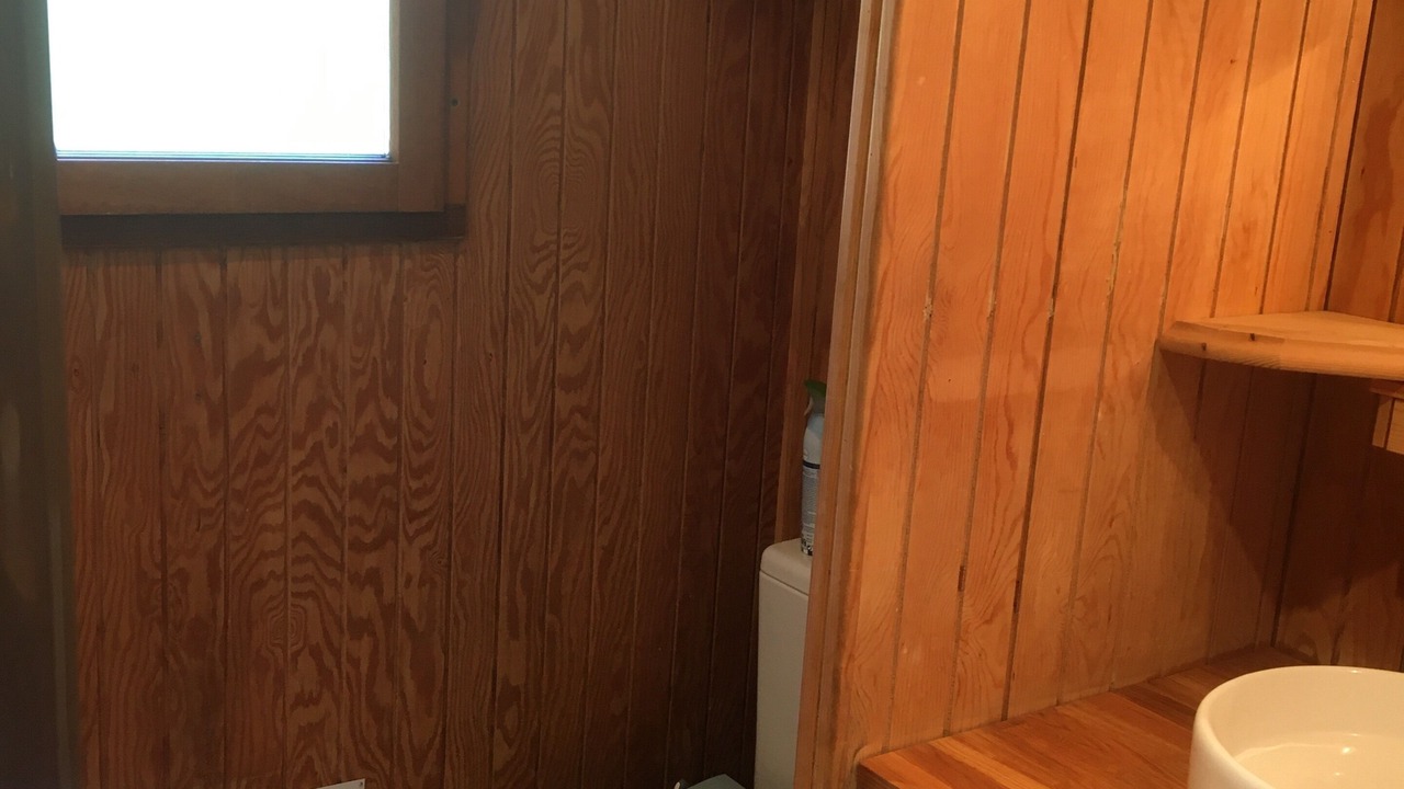 Photo of Bathroom in Moux-en-Morvan