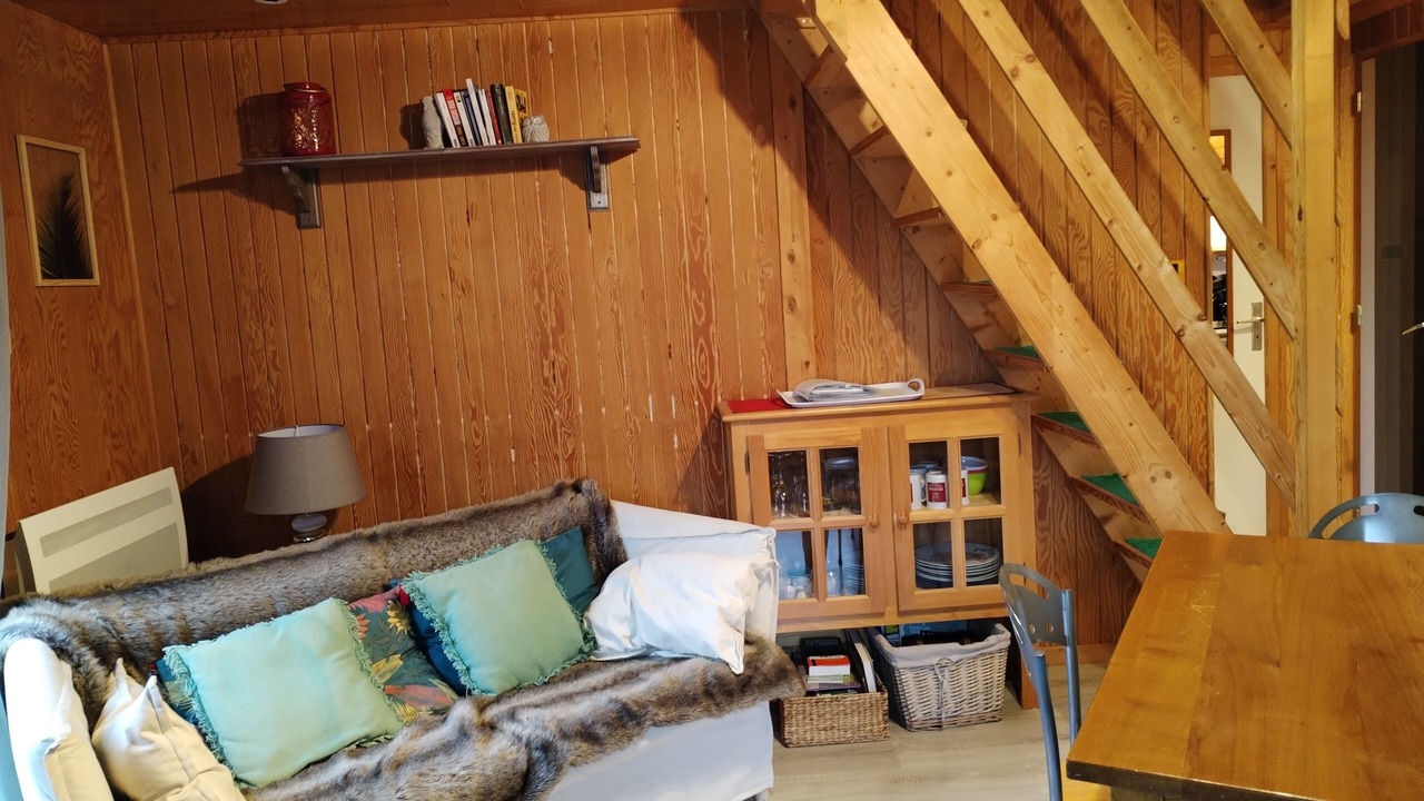 Photo of Livingroom in Moux-en-Morvan