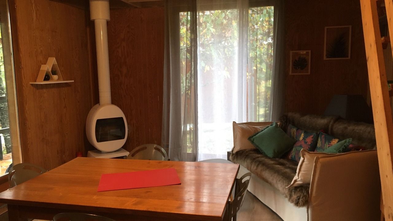 Photo of Livingroom in Moux-en-Morvan