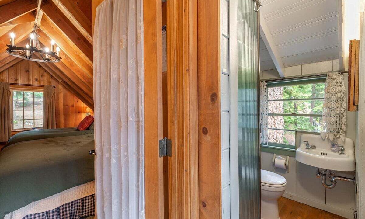 Photo of Bathroom in Ridgewood