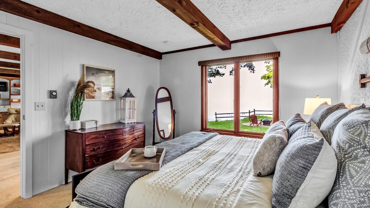 Photo of Bedroom in Olcott