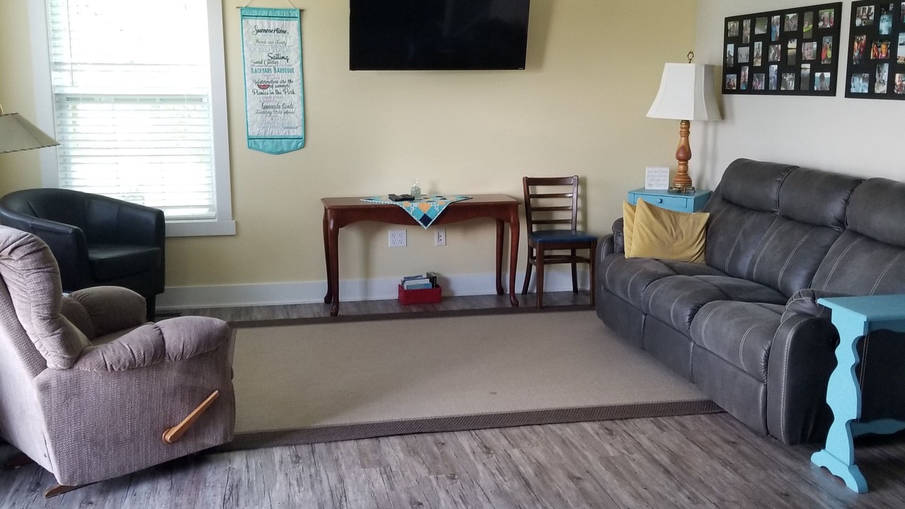 Photo of Livingroom in Lowell