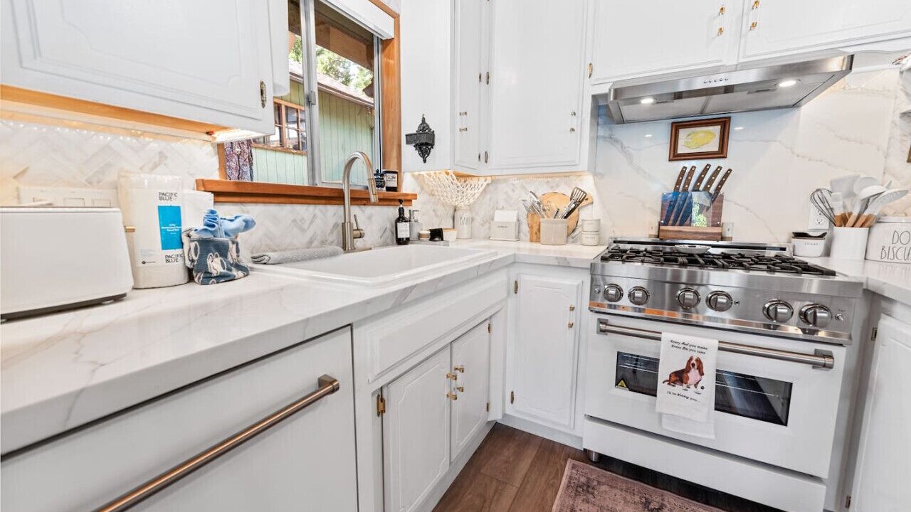 Photo of Kitchen in Whispering Forest