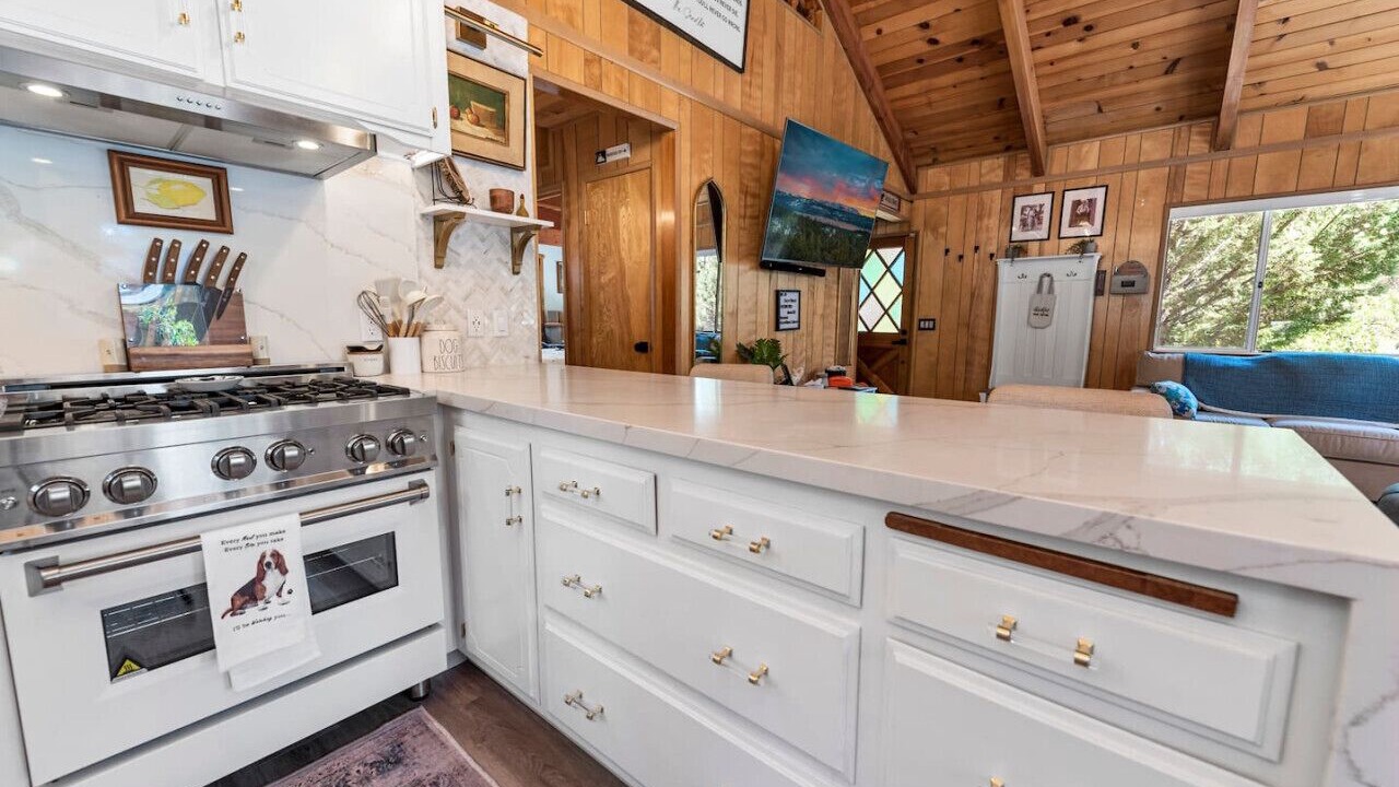 Photo of Kitchen in Whispering Forest