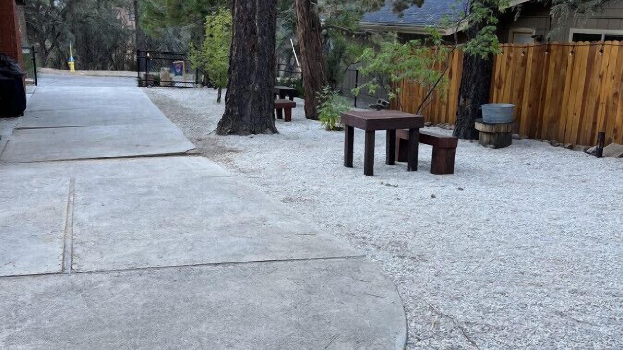 Photo of Patio Balcony in Whispering Forest