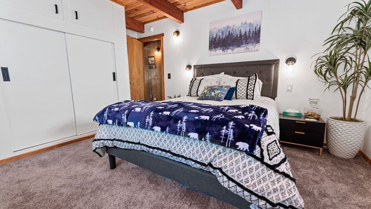 Photo of Bedroom in Whispering Forest