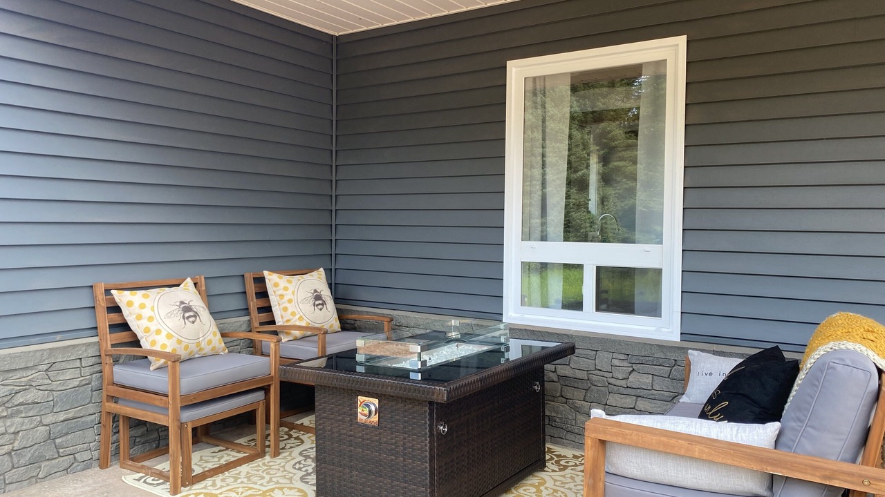 Photo of Patio Balcony in Lakeside