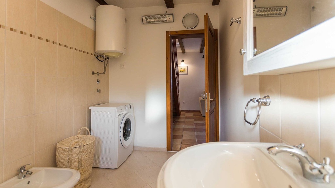 Photo of Bathroom in Pomer