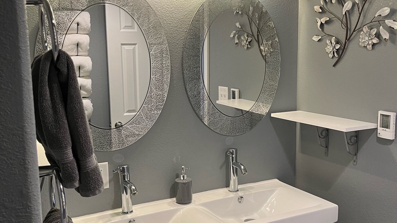 Photo of Bathroom in Cheyenne