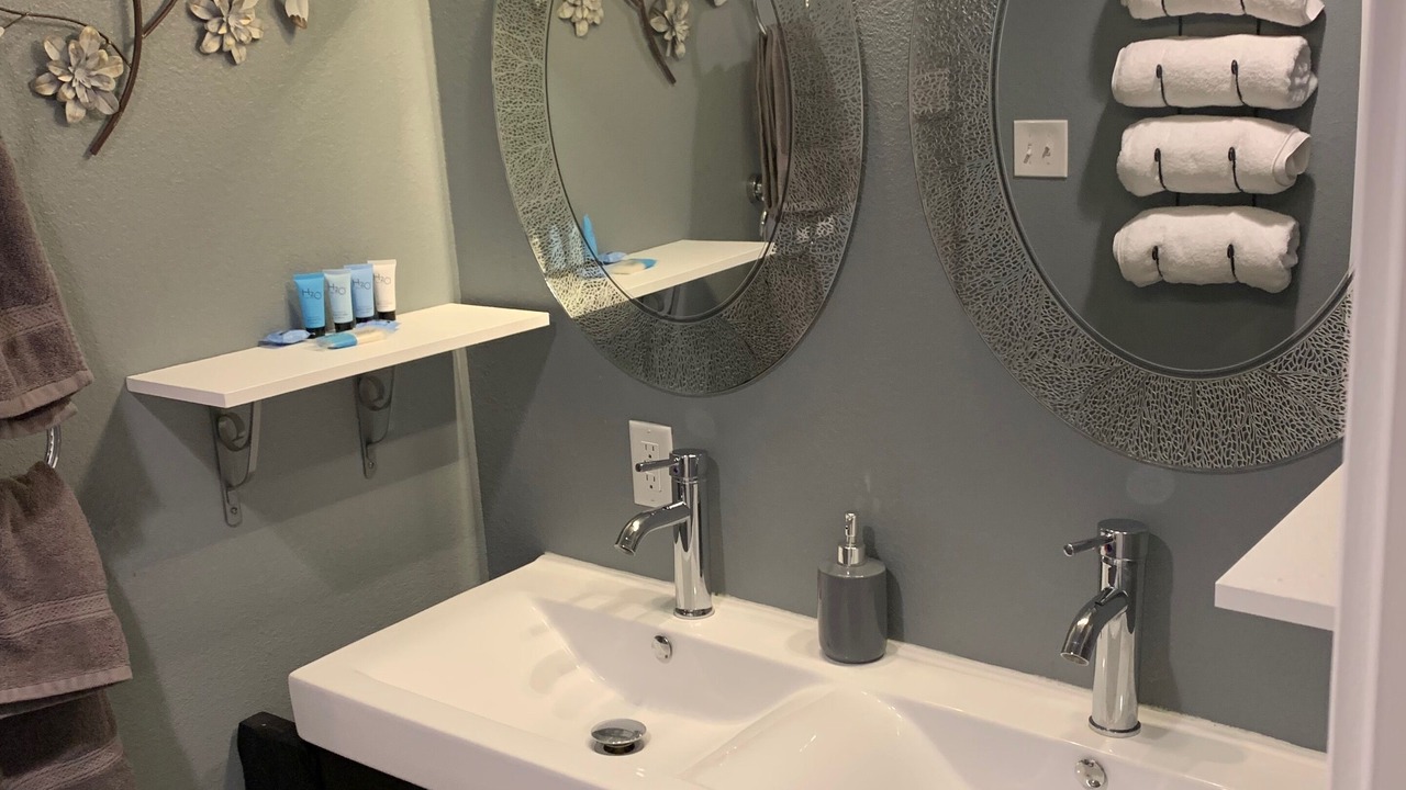 Photo of Bathroom in Cheyenne