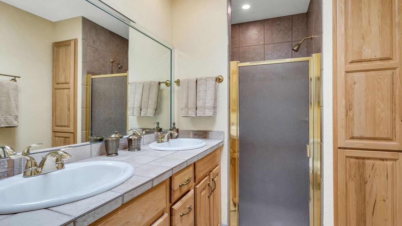 Photo of Bathroom in Rancho Feliz
