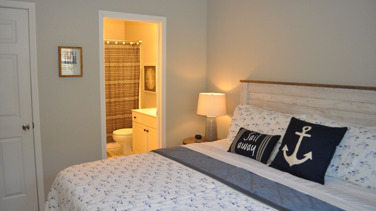 Photo of Bedroom in Lake Ozark