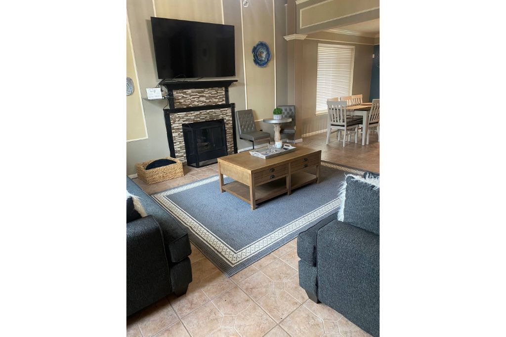 Photo of Livingroom in Cypress