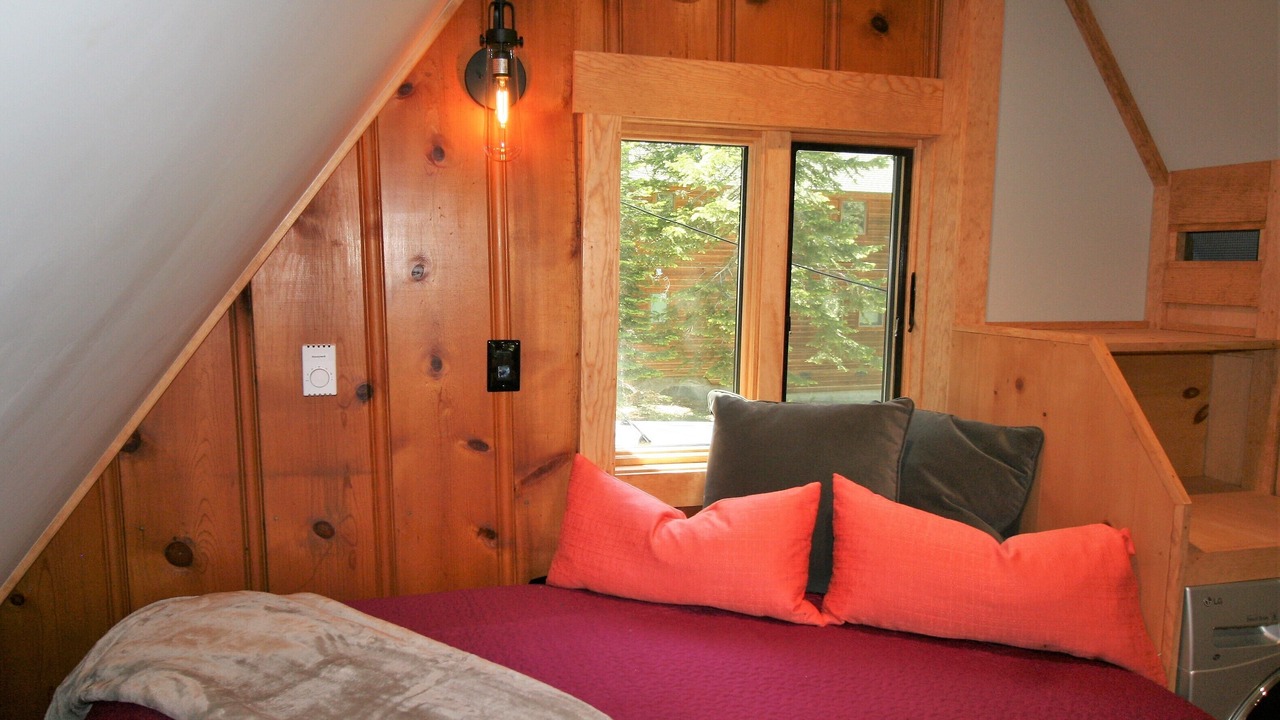 Photo of Bedroom in Pineland
