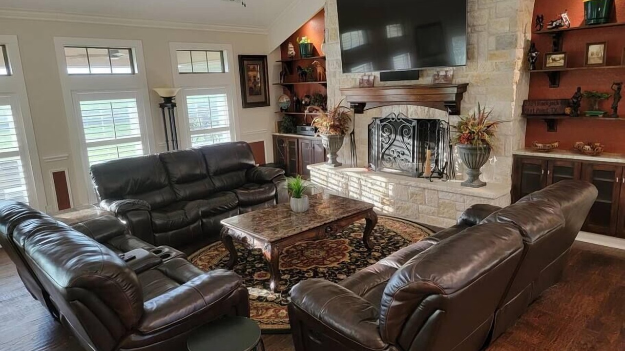 Photo of Livingroom in Weston