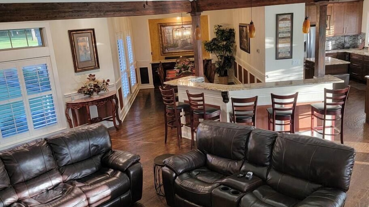 Photo of Livingroom in Weston