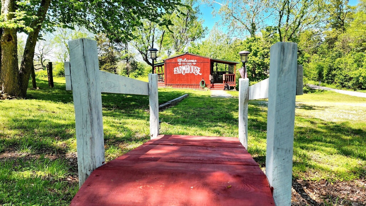 Photo of Outdoor in Marshall