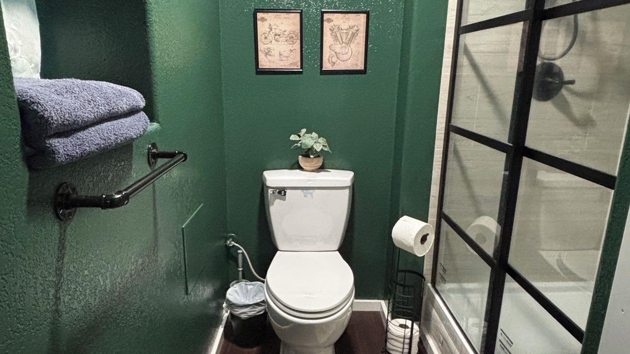 Photo of Bathroom in Boring