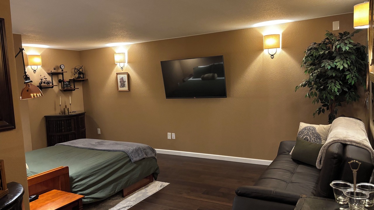 Photo of Bedroom in Boring