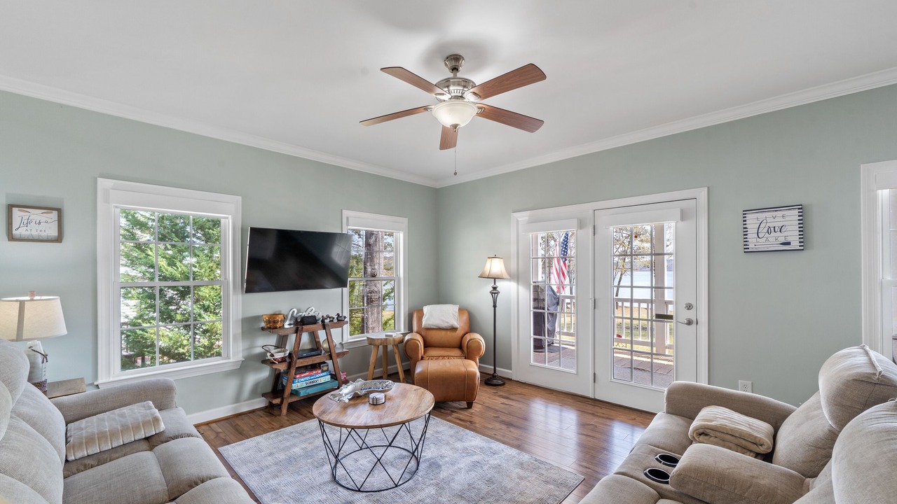 Photo of Livingroom in Milledgeville