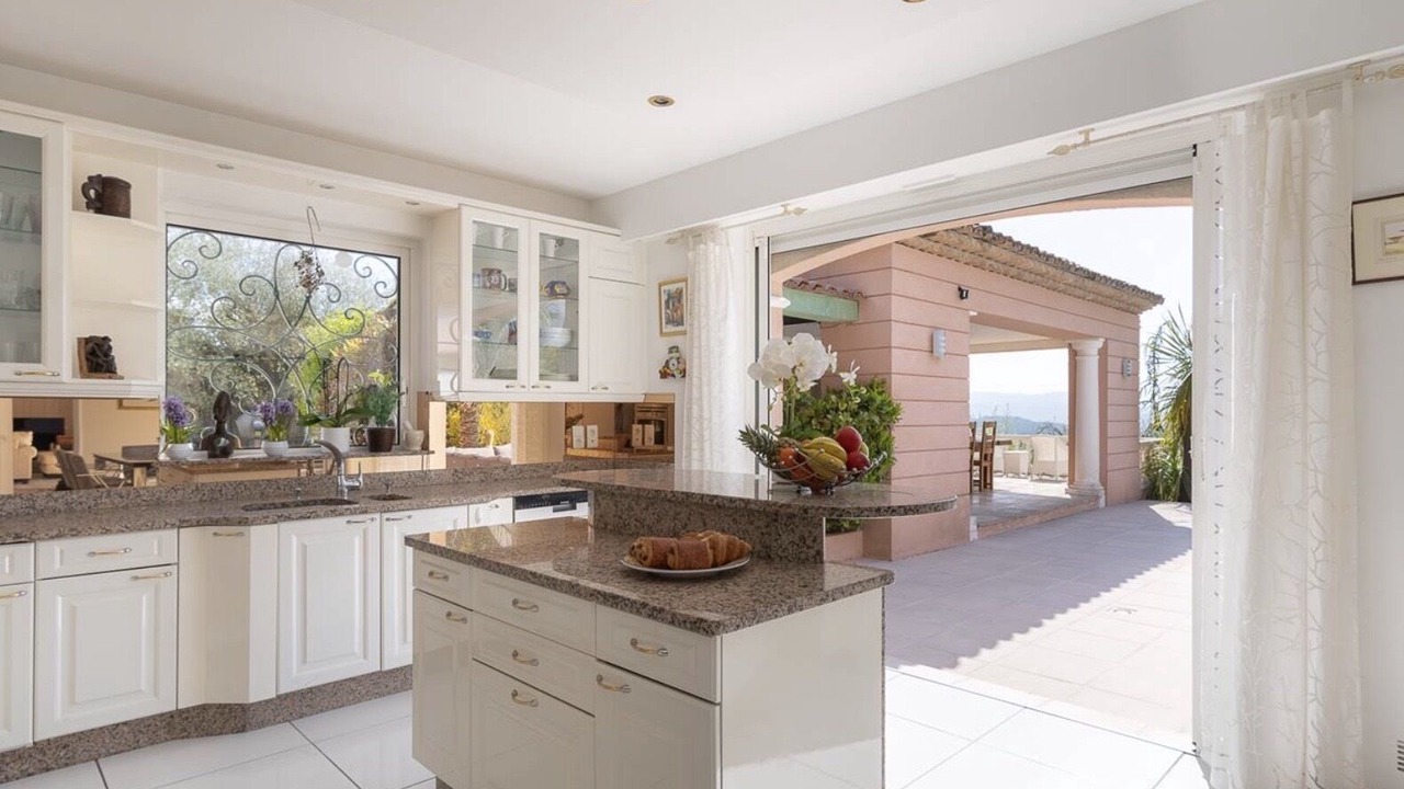 Photo of Kitchen in Mouans-Sartoux