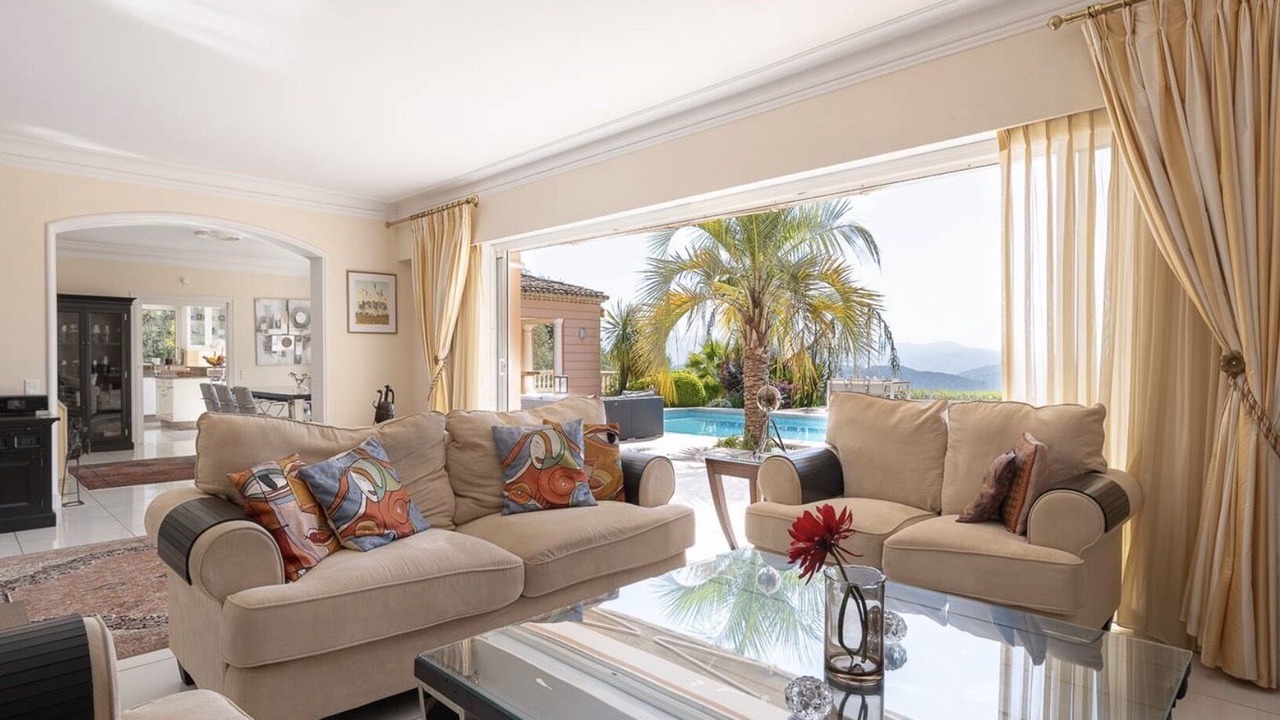 Photo of Livingroom in Mouans-Sartoux