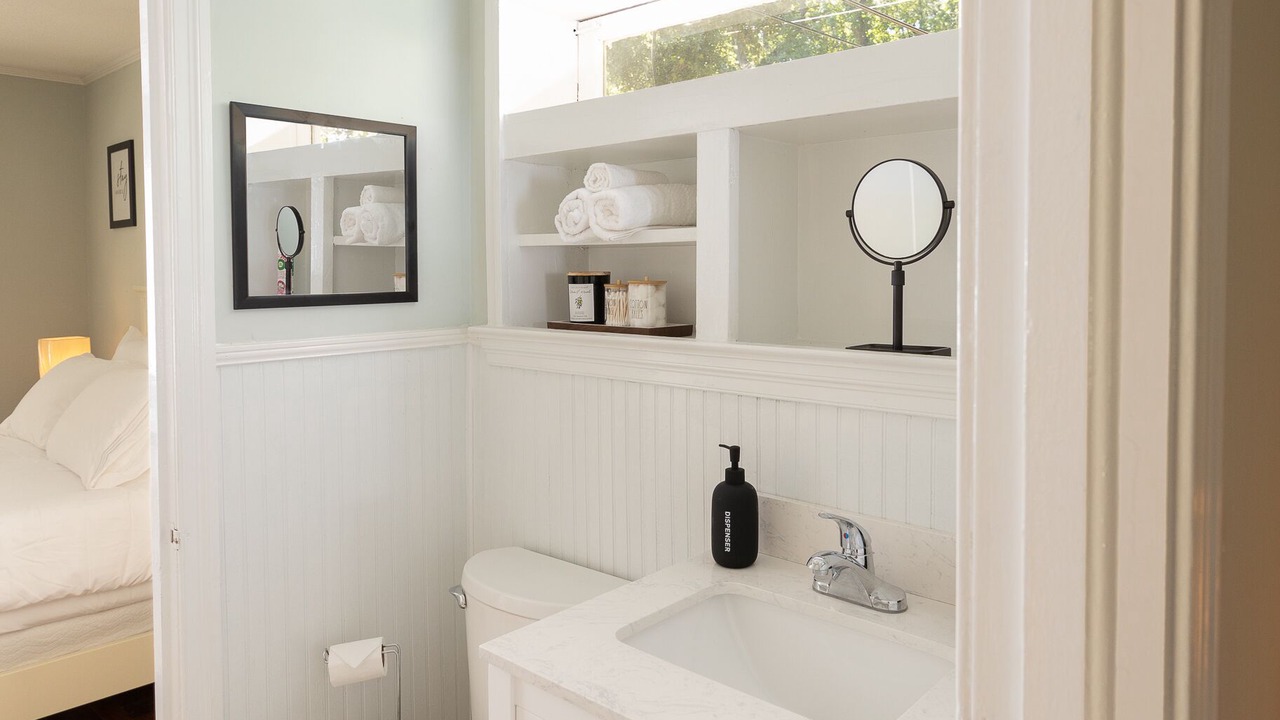 Photo of Bathroom in Rosewood