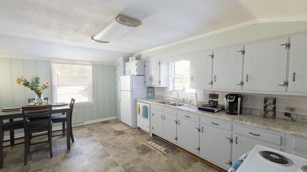 Photo of Kitchen in Rosewood
