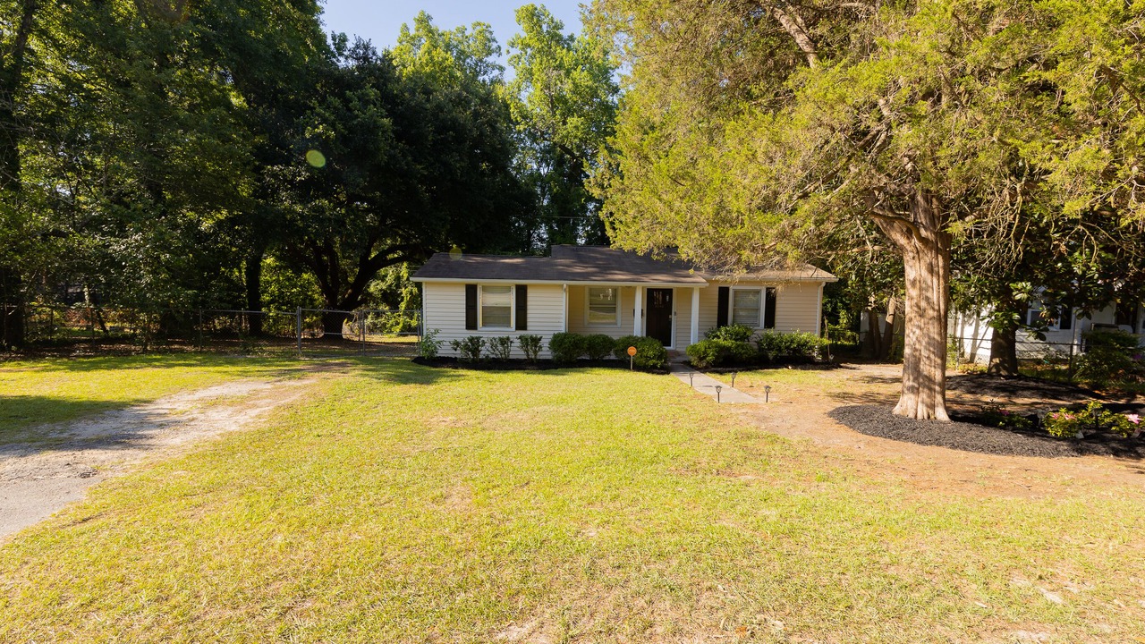 Photo of Outdoor in Rosewood