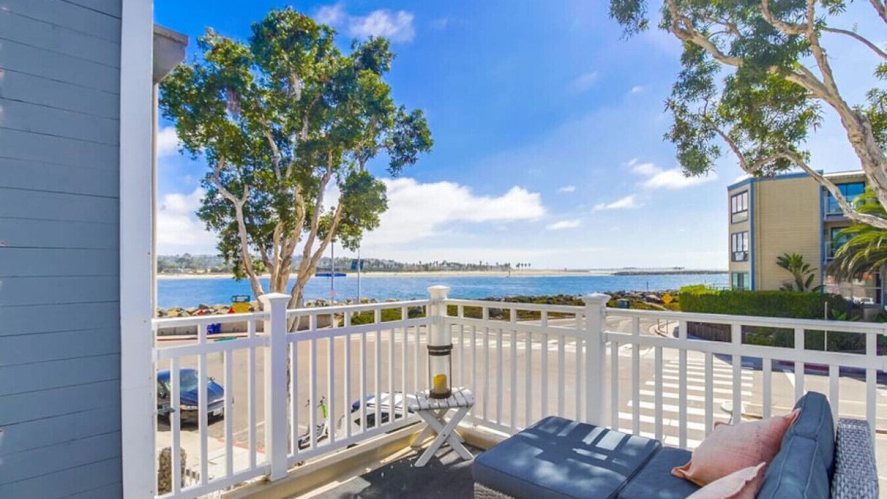 Photo of Patio Balcony in South Mission Beach