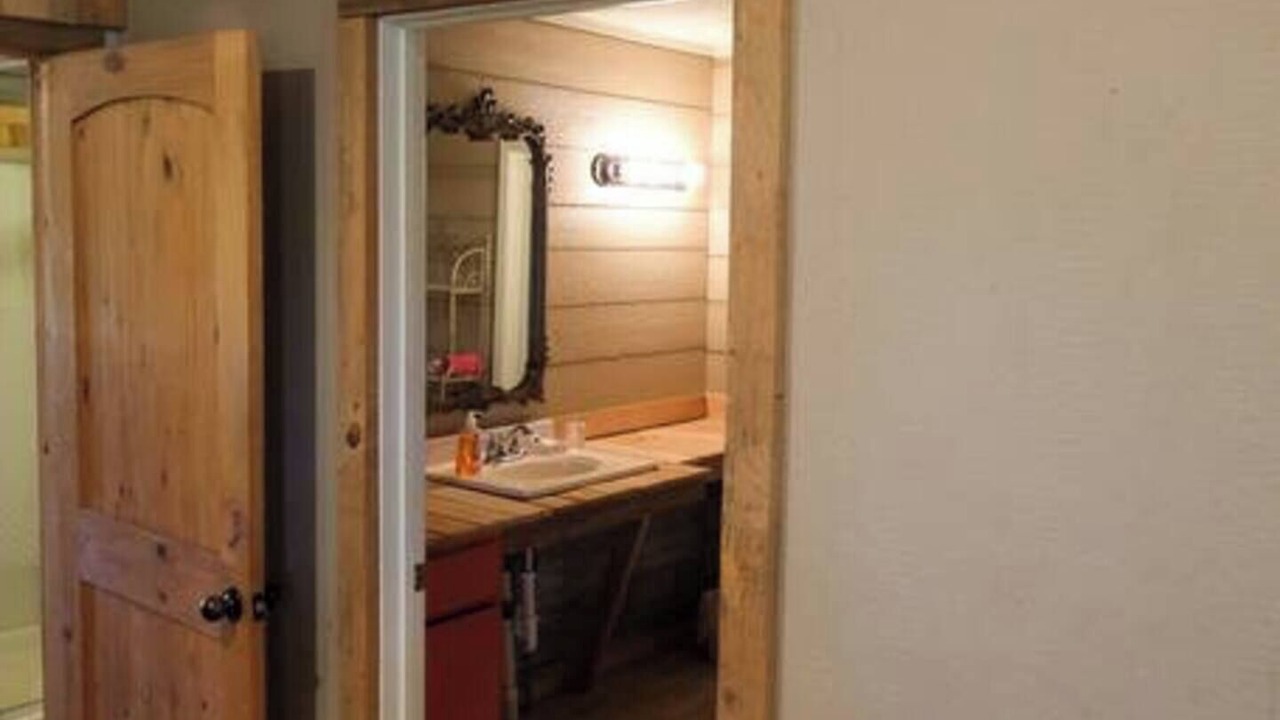 Photo of Bathroom in Minden