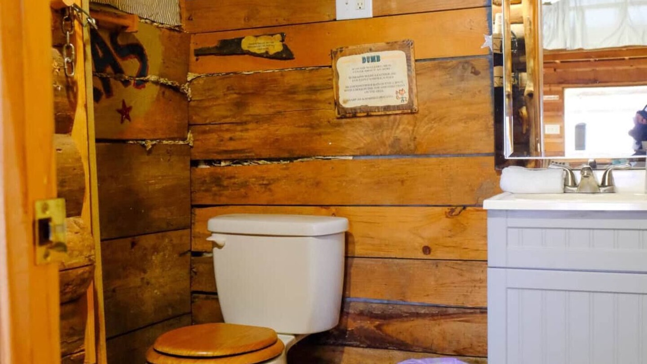 Photo of Bathroom in Minden
