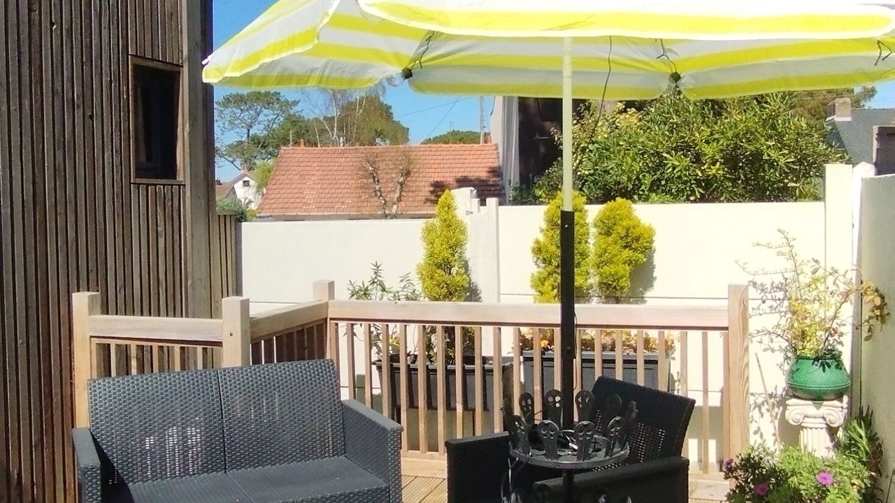 Photo of Patio Balcony in Pornichet