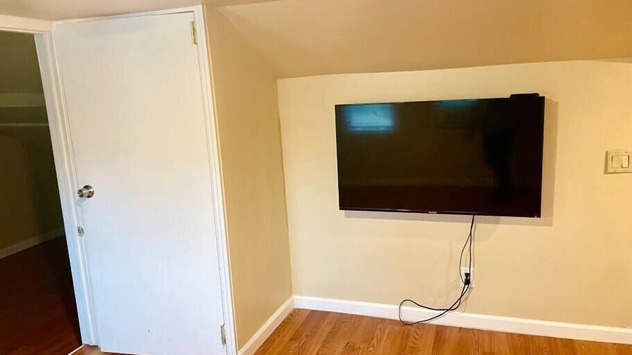 Photo of Others in Montague