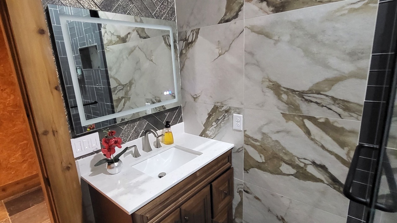 Photo of Bathroom in Elmaton