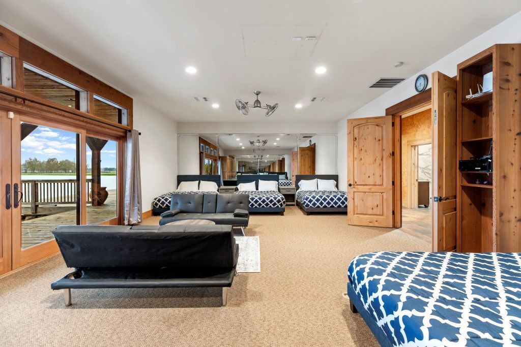 Photo of Bedroom in Elmaton
