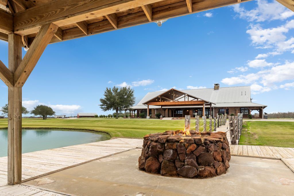 Photo of Patio Balcony in Elmaton