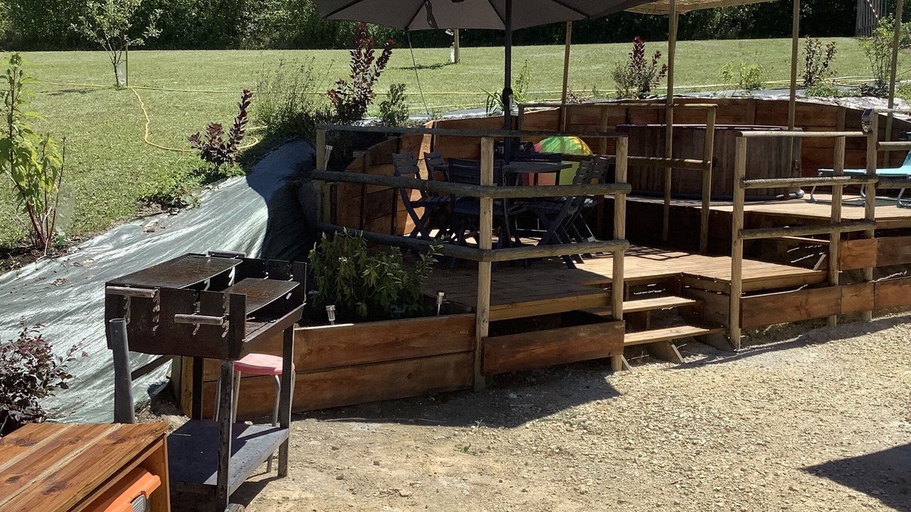 Photo of Others in Saint-Etienne-de-Villereal