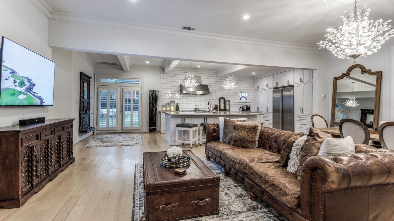 Photo of Livingroom in Uptown