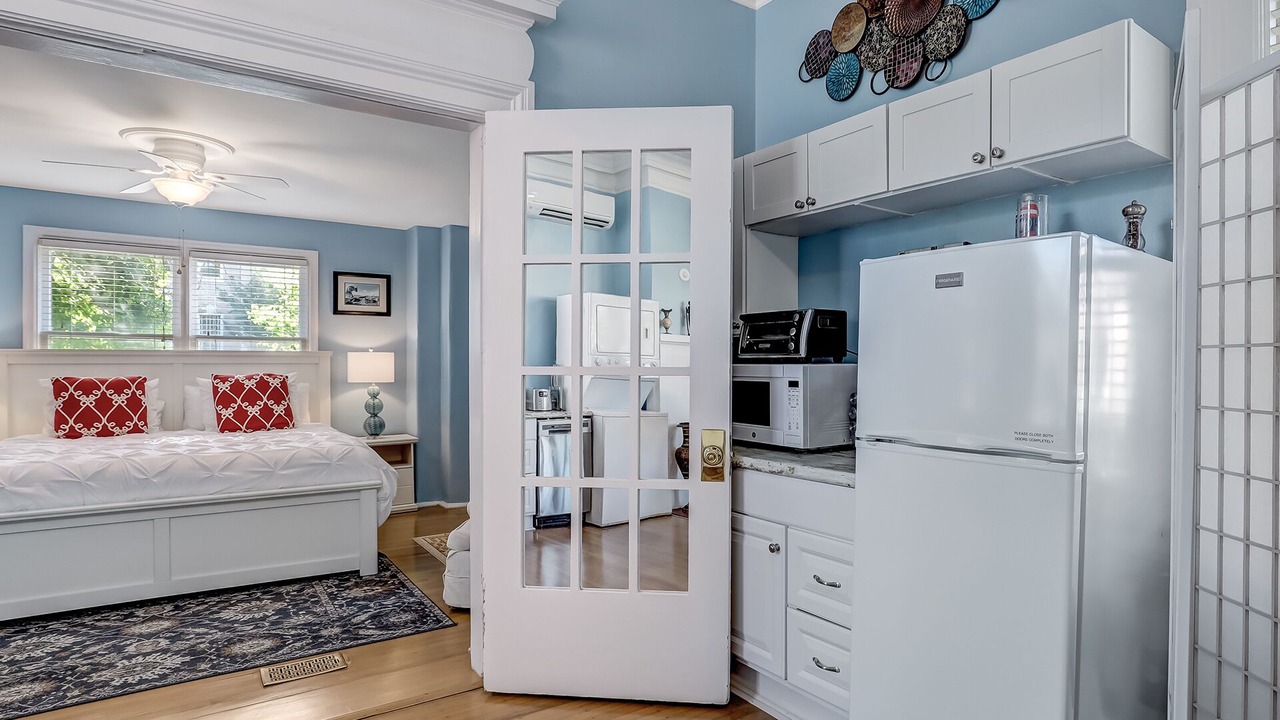 Photo of Bedroom in Thomas Square