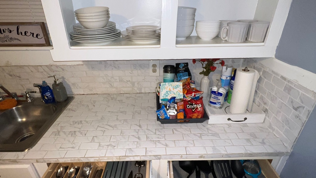 Photo of Kitchen in Historic Garderns
