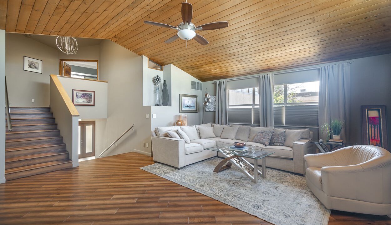 Photo of Livingroom in Northeast Heights