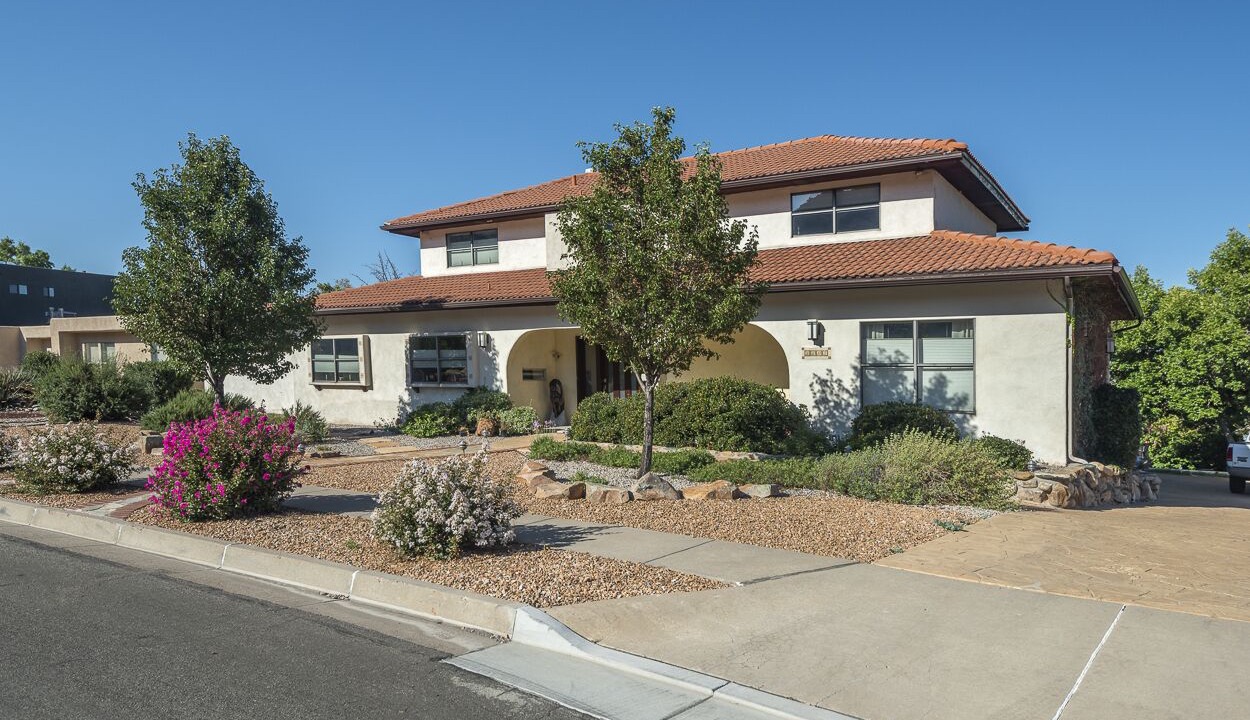 Photo of Outdoor in Northeast Heights
