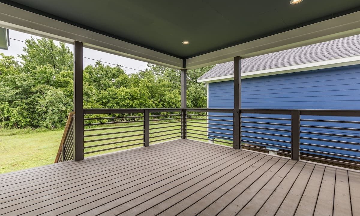 Photo of Patio Balcony in Lawndale/ Wayside