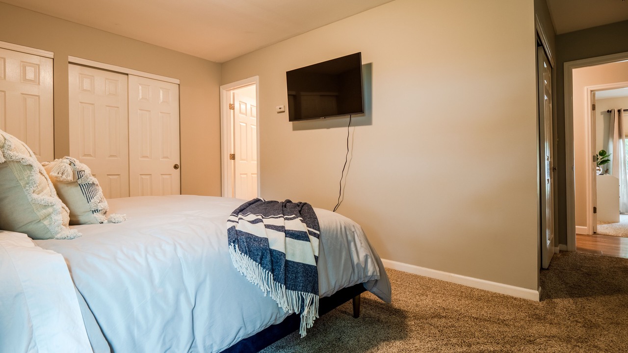 Photo of Bedroom in O'Fallon