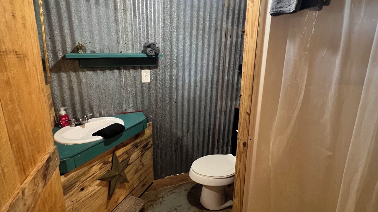 Photo of Bathroom in Minden
