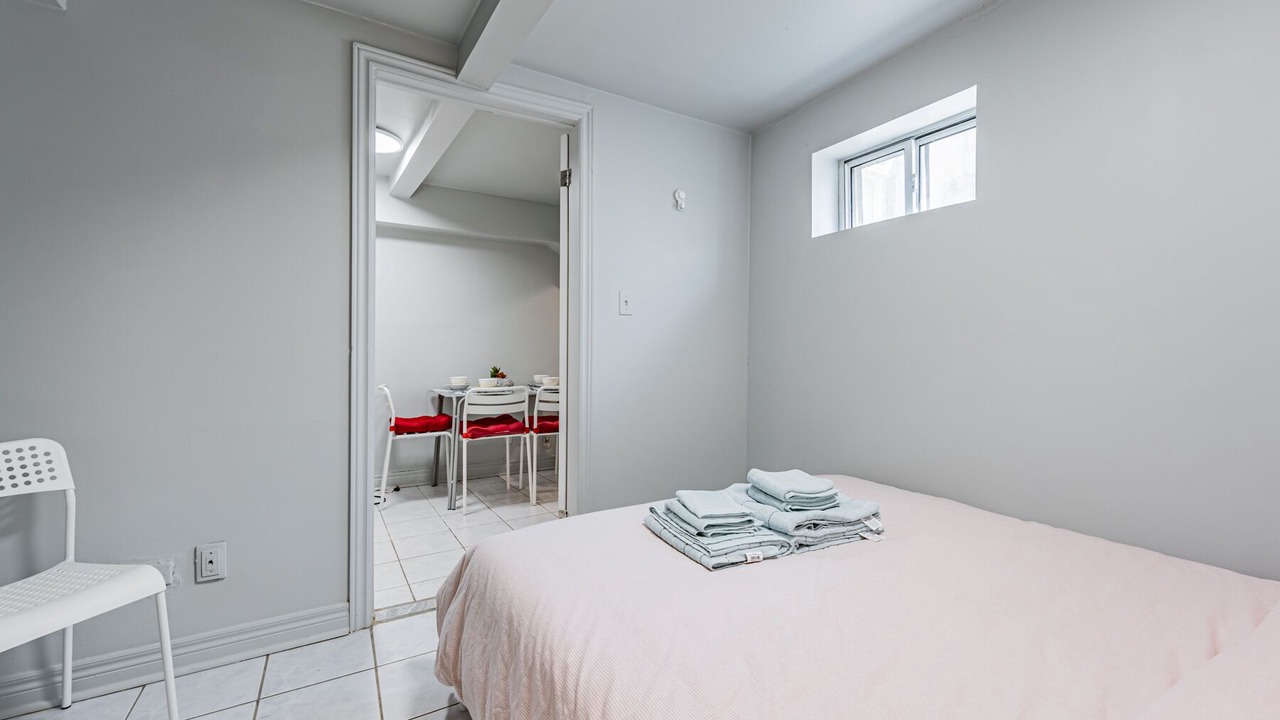 Photo of Bedroom in Rockcliffe - Smythe