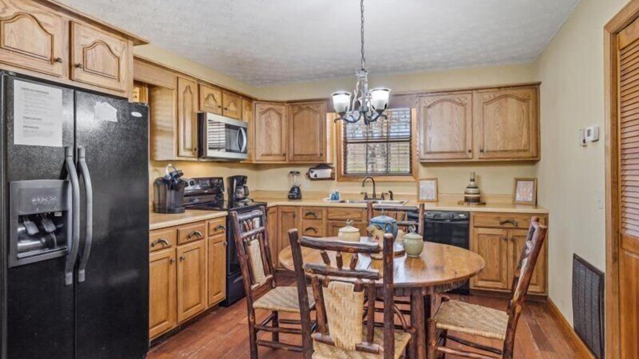 Photo of Kitchen in Pittman Center