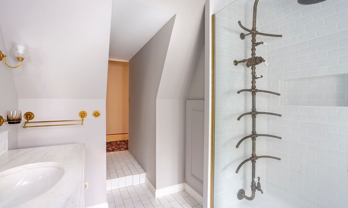 Photo of Bathroom in Loches